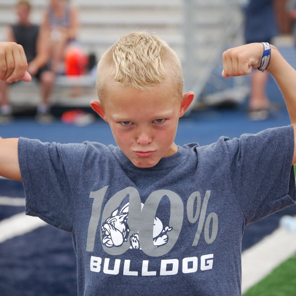 A Coach Jones tradition was to join the 100% club by Fasdogs perfect attendance with your best attitude & effort.