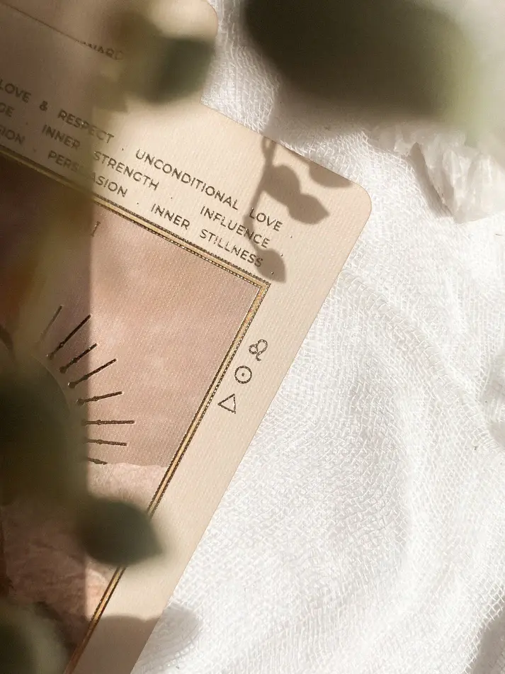 Miniature : St Soleil 'Lucid Dreams' Beginners Tarot Deck • With Keywords