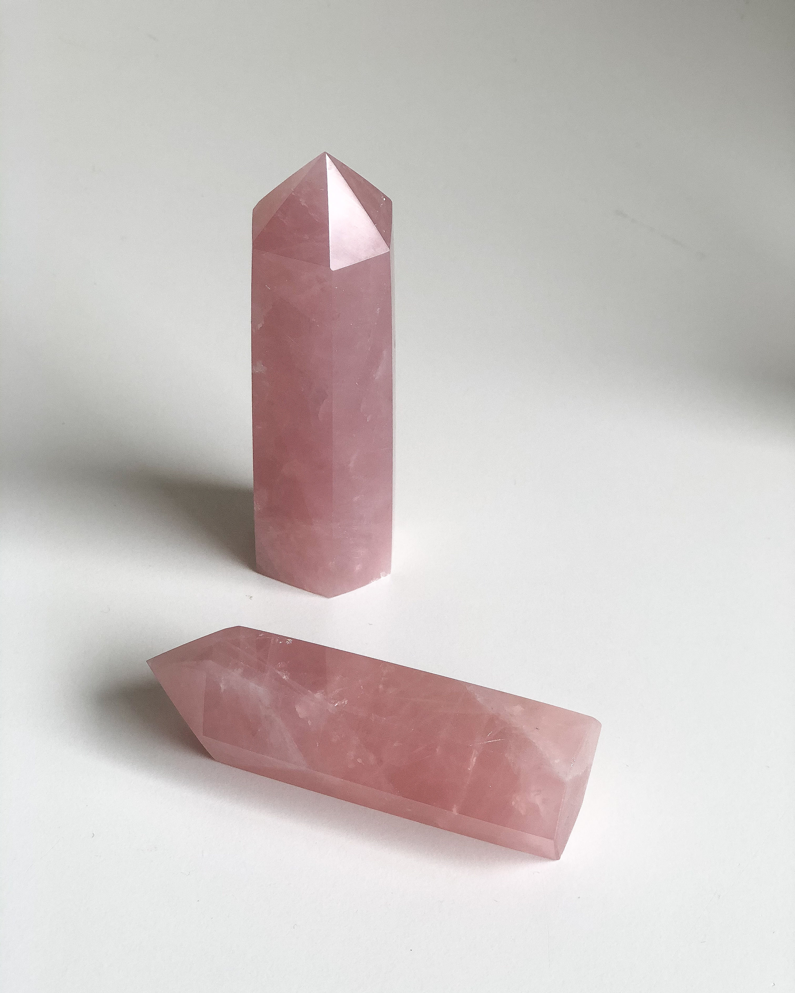 Rose Quartz Generator Towers - Small