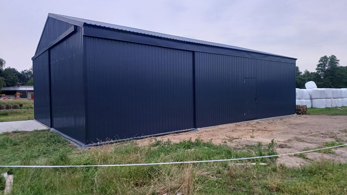 Hala 12x25x4,5m pokryta blachą
