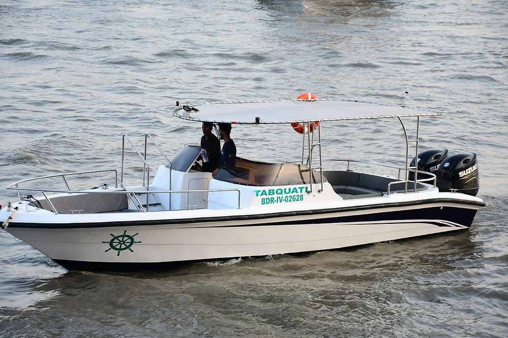 Gateway to Mandwa speed boat booking – fast and safe ride