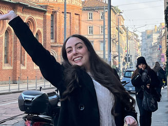 astro-alexandra-in-italy