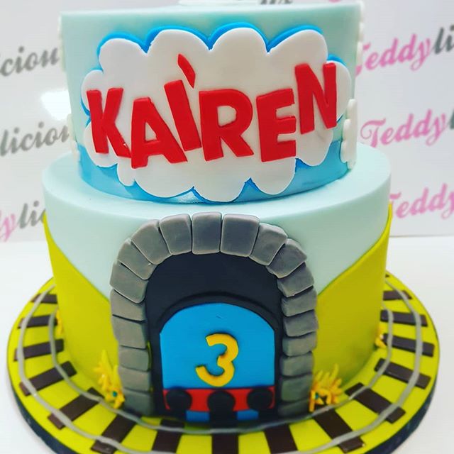 Thomas The tank engine Cake