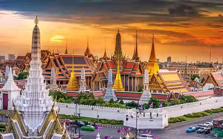 Grand Palace-02.avif