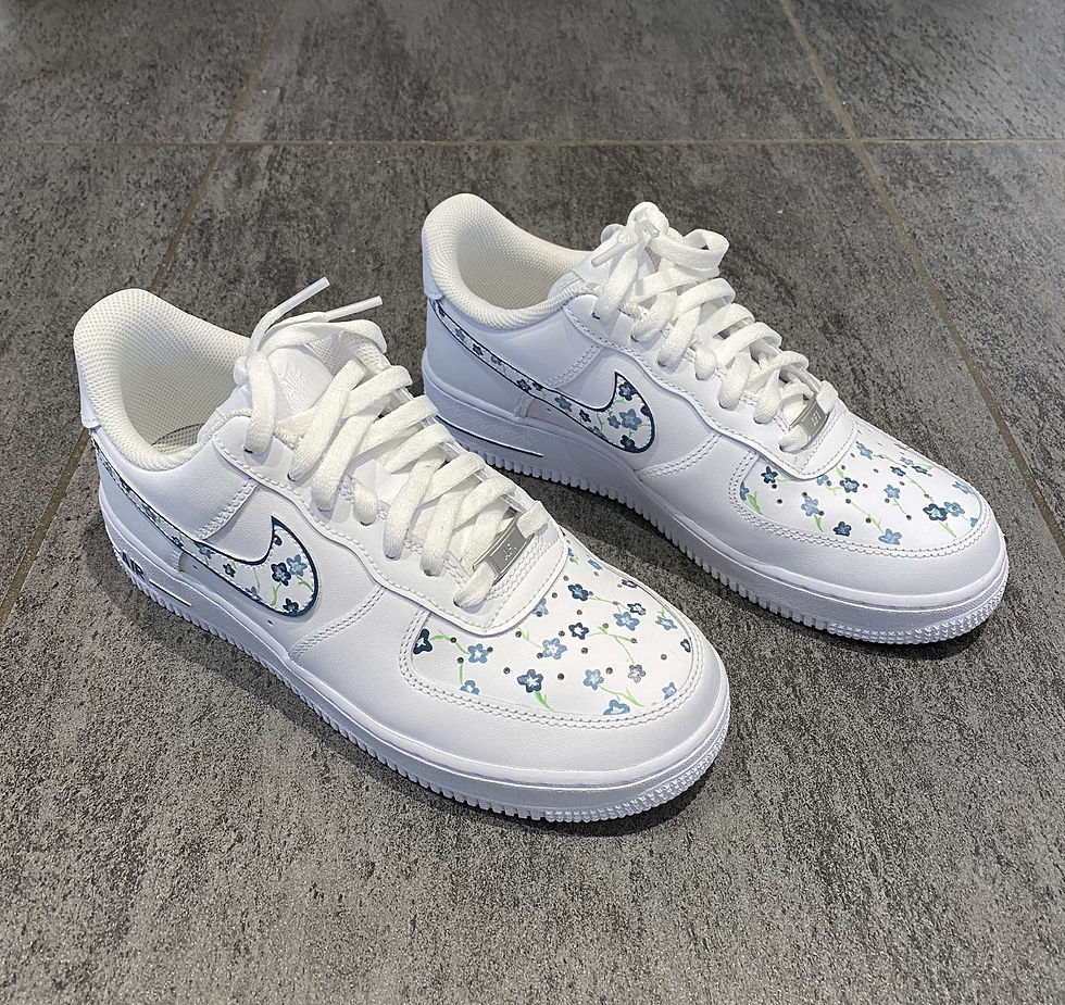 Thumbnail: Air Force 1 - Kids - Flowers