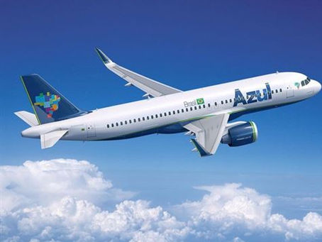 Empresa de viagem e companhia aérea terão que indenizar idosos por falha abusiva