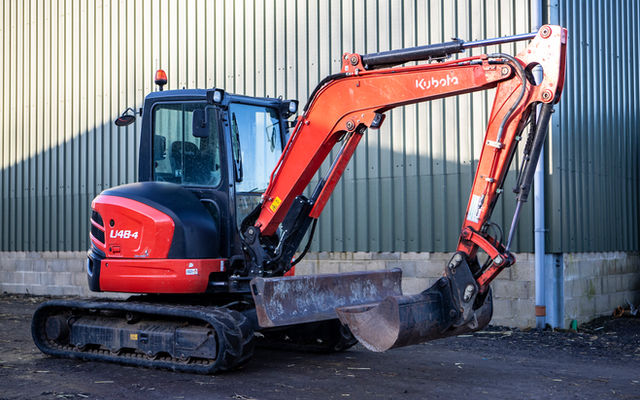 360 excavator NVQ