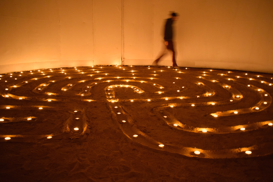 Art and Craft of Labyrinth
