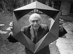 Paul Schatz with Invertible Cube