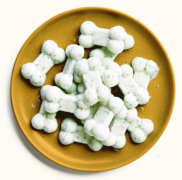 Minty Chewy treats all natural