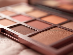 Master Soft Glam Looks with Our Makeup Training