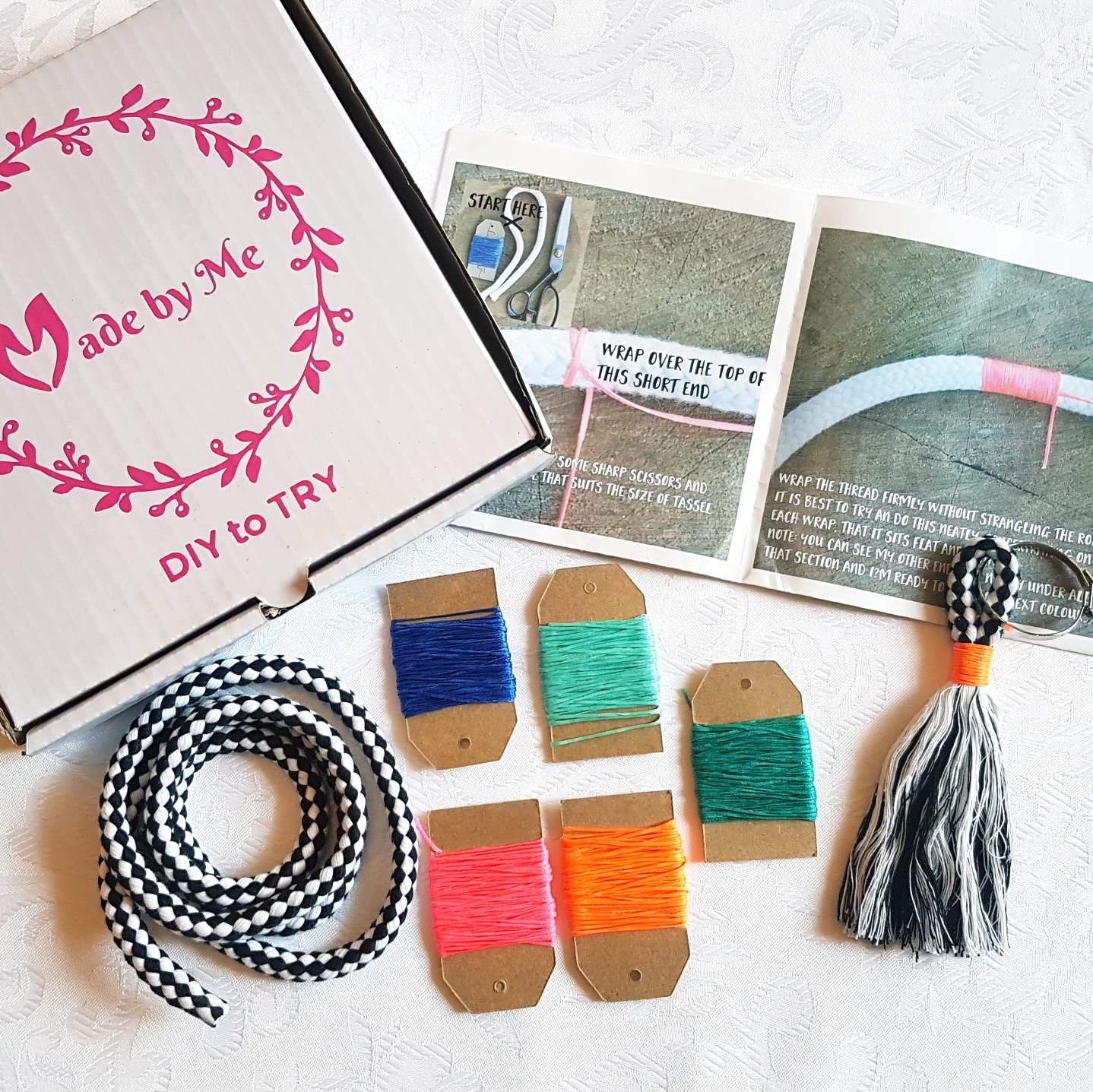 Tassels making box
