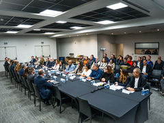 Comando Nacional e Fenaban debatem igualdade de oportunidades e endividamento da categoria