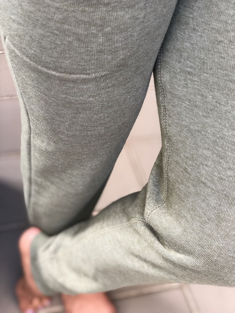 Thumbnail: Scrunch Booty Joggers in Dusty Army Green