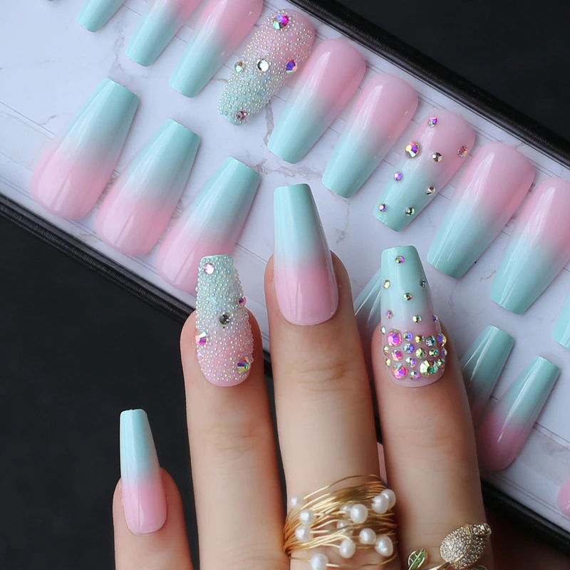 Thumbnail: Ombre Purple Lavender Coffin False Nails Crystal Design Design Caviar Shaped