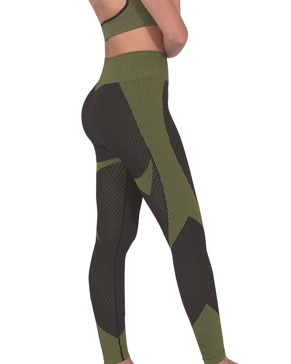 Thumbnail: Trois Seamless Legging - Black With Green