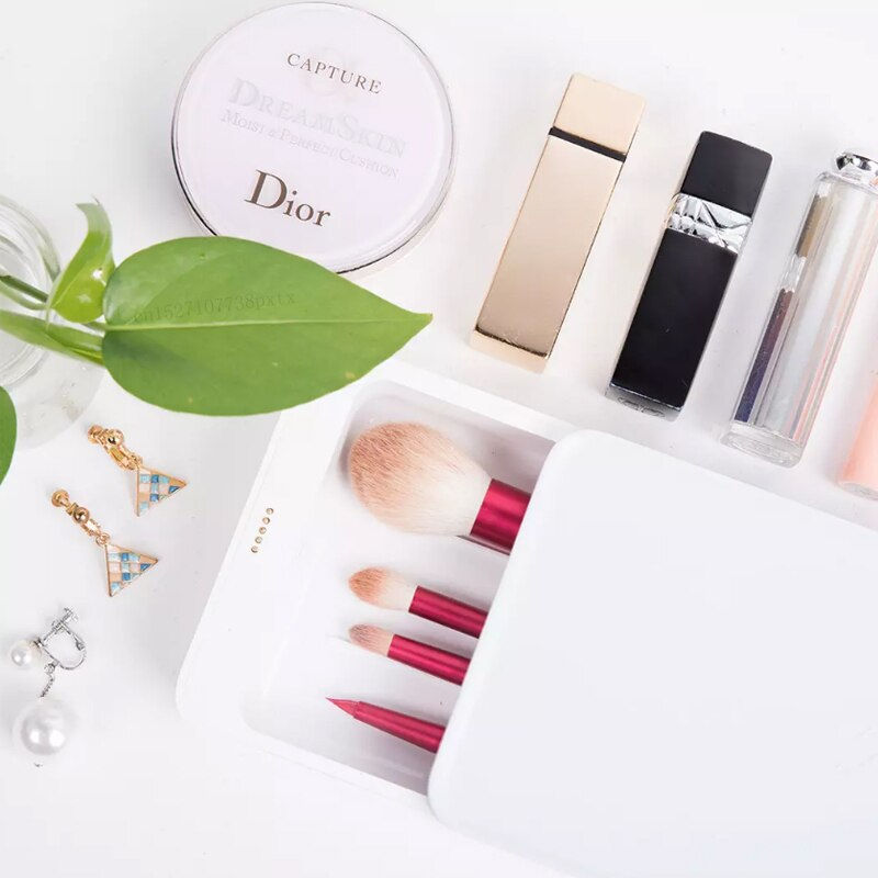 थंबनेल: FIVE Multifunctional Sterilizing UV Wireless Charge Phone Disinfection