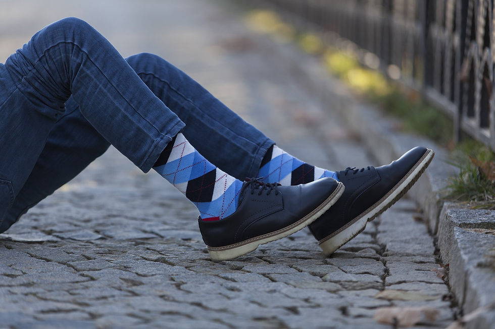 Thumbnail: Men's Cerulean Red Argyle Socks