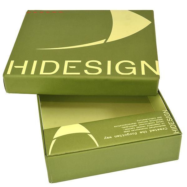 Thumbnail: Angle Stitch Leather Multi-Compartment Leather Wallet