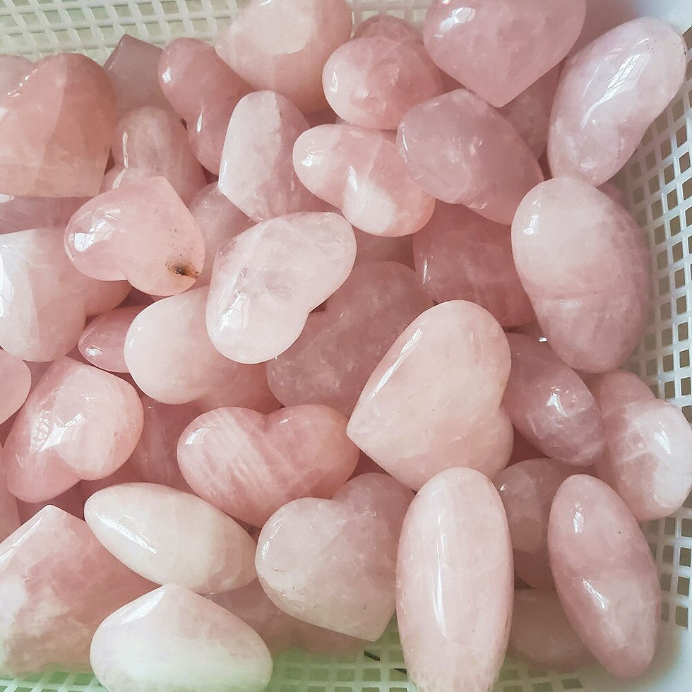 Thumbnail: 4-9cm Natural Rose Crystal Heart Pink Quartz Gemstone Heart