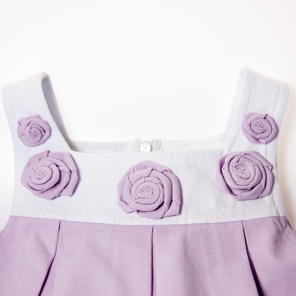 Miniatura: Sleveless Rose Petal Dress