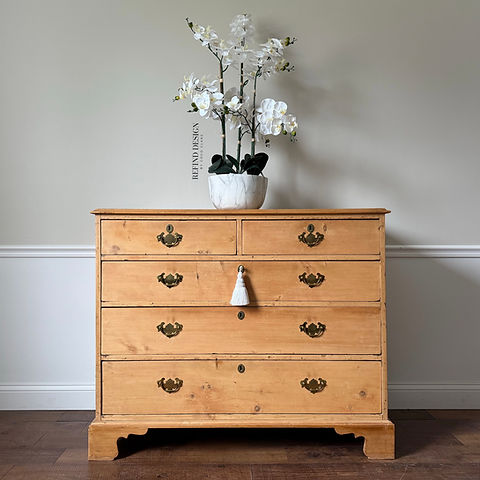 pine dresser Handmade Mexican Rustic Pine Five-Drawer Mansion Dresser 34"W x 51"H x 19"D - Mexican Furniture | No Assembly Required By La Fuente Imports