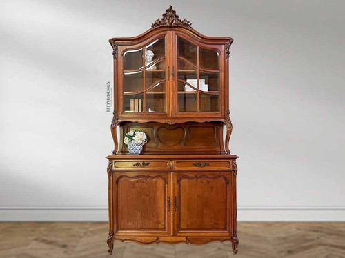 Early 1800s European Louis XV China Cabinet – Quarter Sawn Oak Interior ...