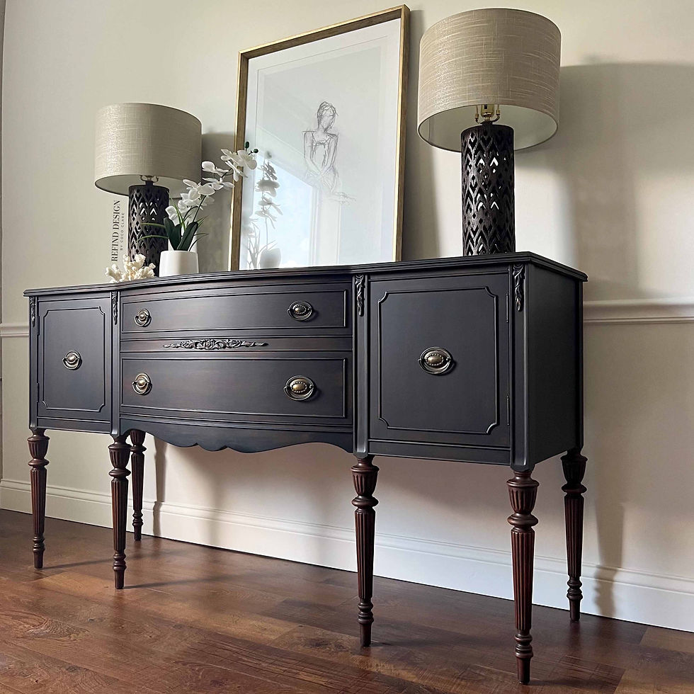 Thumbnail: Antique Victorian Buffet