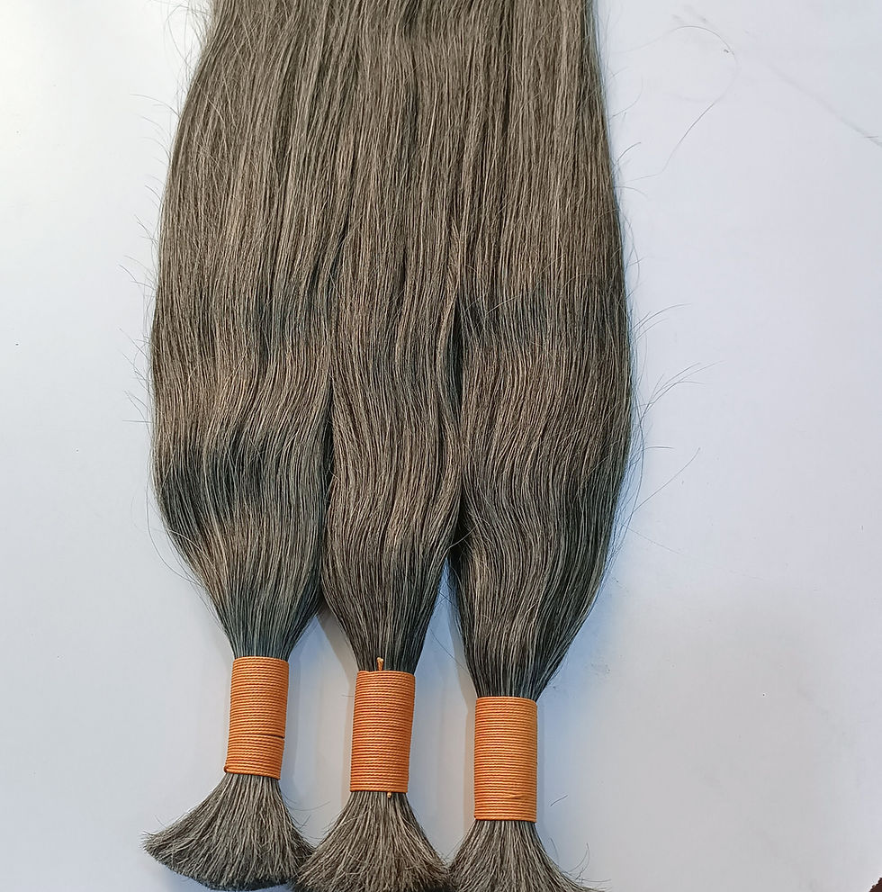 Miniatura: grey hair straight braiding