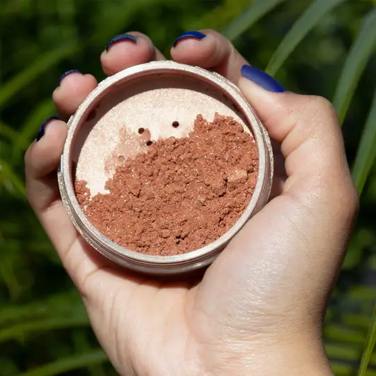 loose highlighting powder