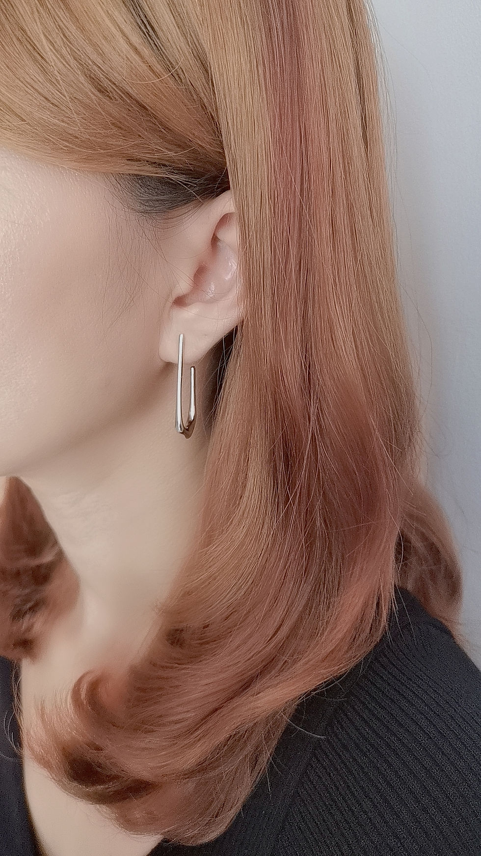 Thumbnail: Madelyn rectangular open loop earring