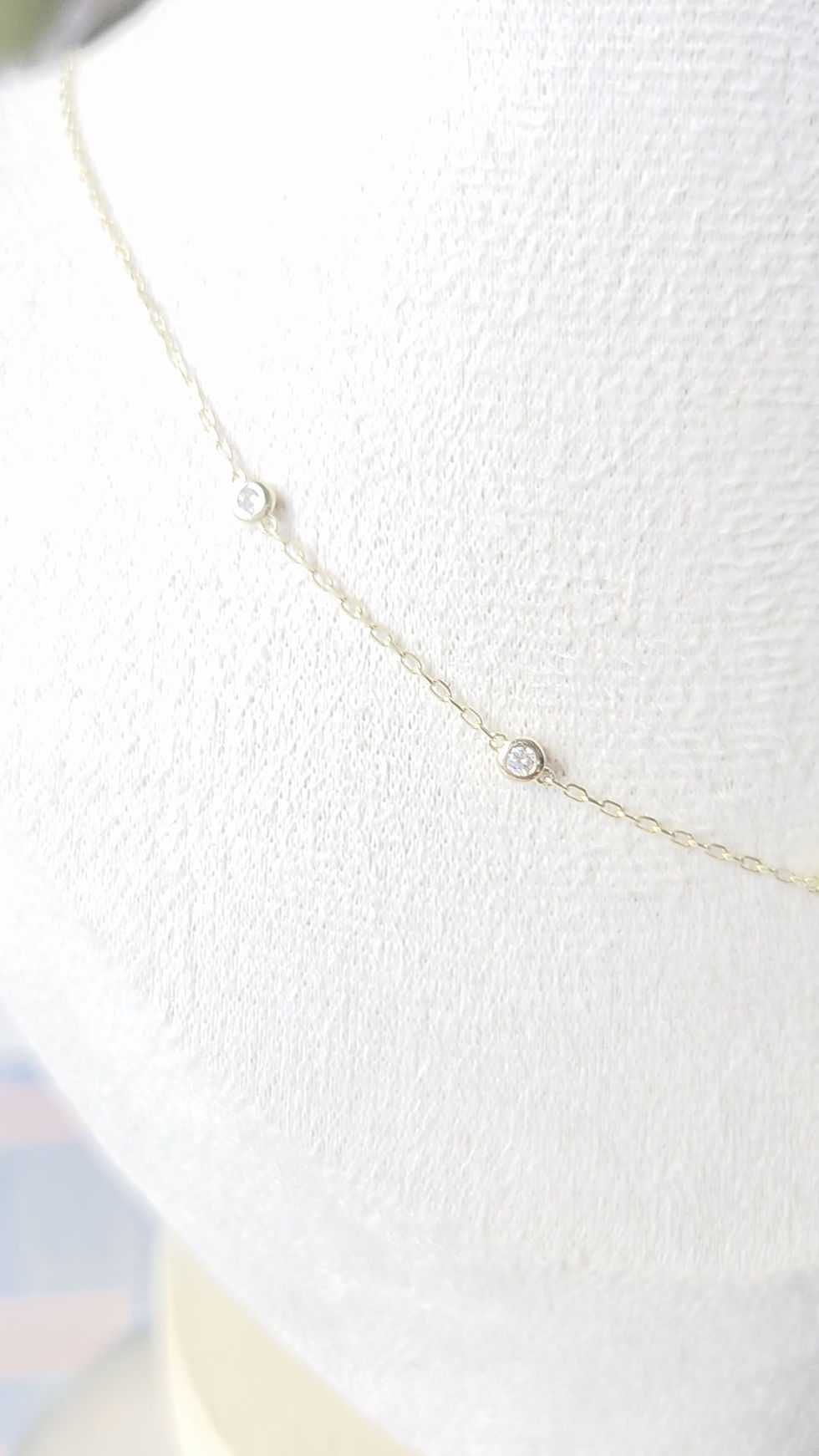 Thumbnail: 5 Diamonds Necklace