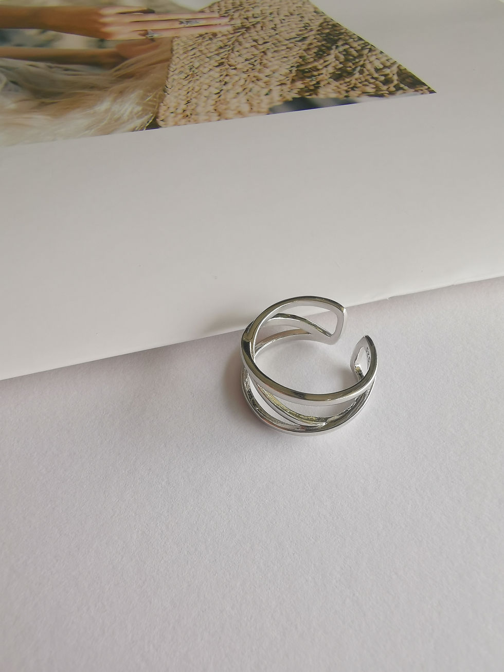 Thumbnail: Tricia intertwined ring (adjustable)