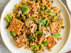 Tempeh, Mushroom & Asparagus Stir Fry