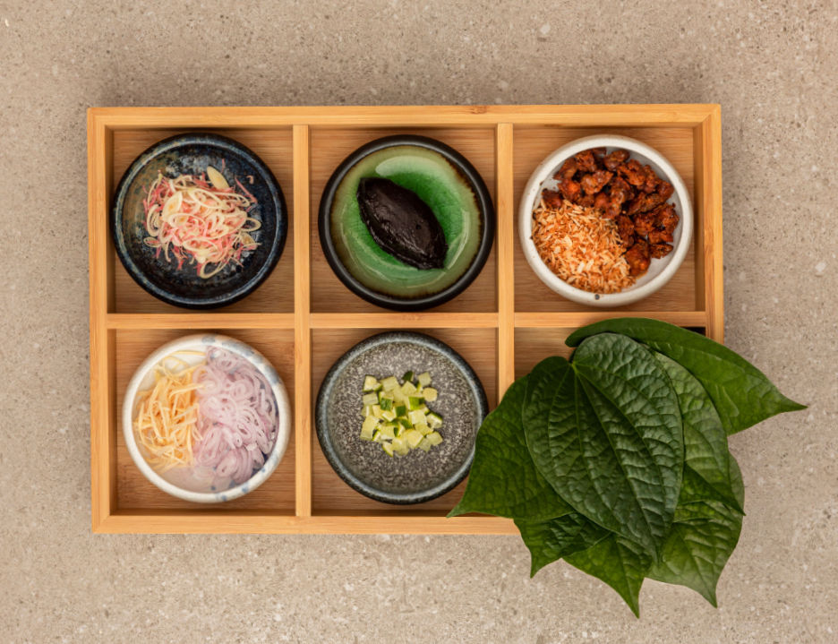 [Food] Miang Kham_edited.jpg