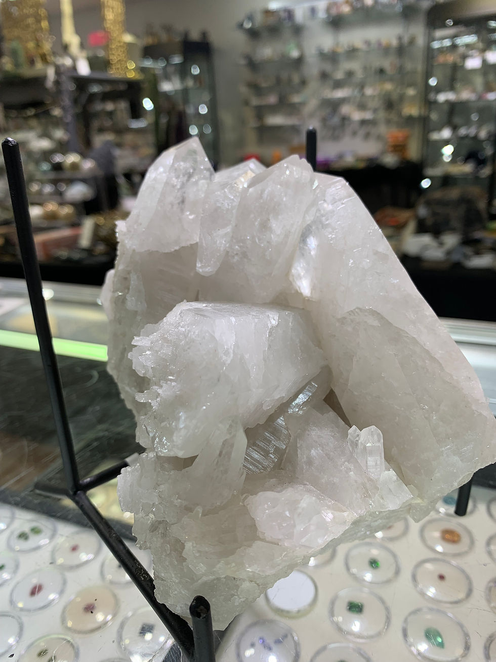 Thumbnail: Large Quartz Cluster - Brazil