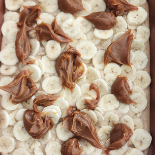 Cuca de Banana e Doce de Leite