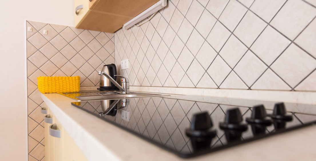 Studio apartment Ines 2 Baska kitchen.jpg