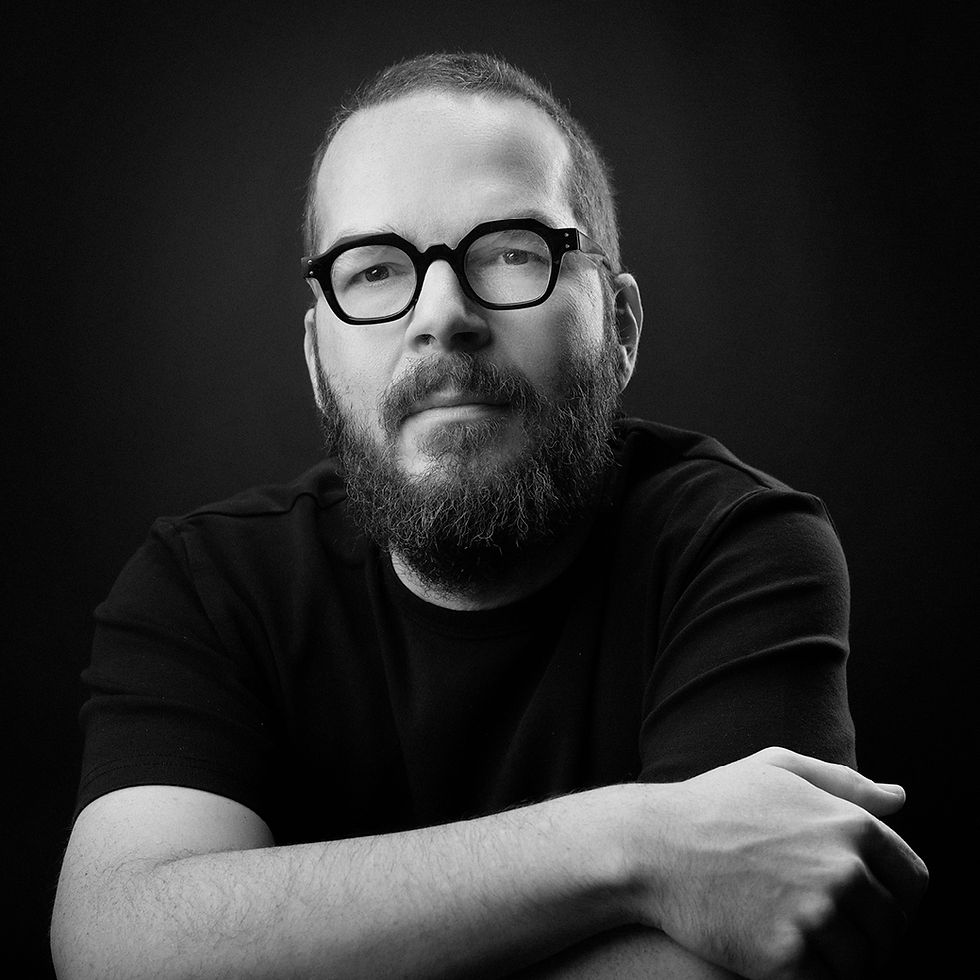 Martin Bajaník, grafický dizajnér a marketér