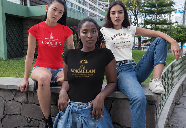 mockup-of-three-women-wearing-t-shirts-o