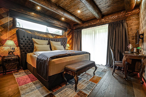 TJ Si Motel DZ Wohn Nachcoloriert small.jpg