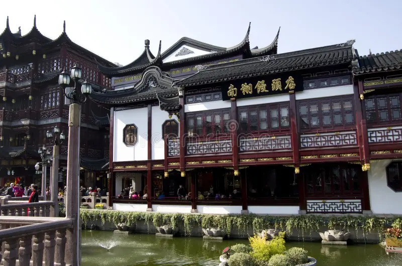 budget dining in shanghai