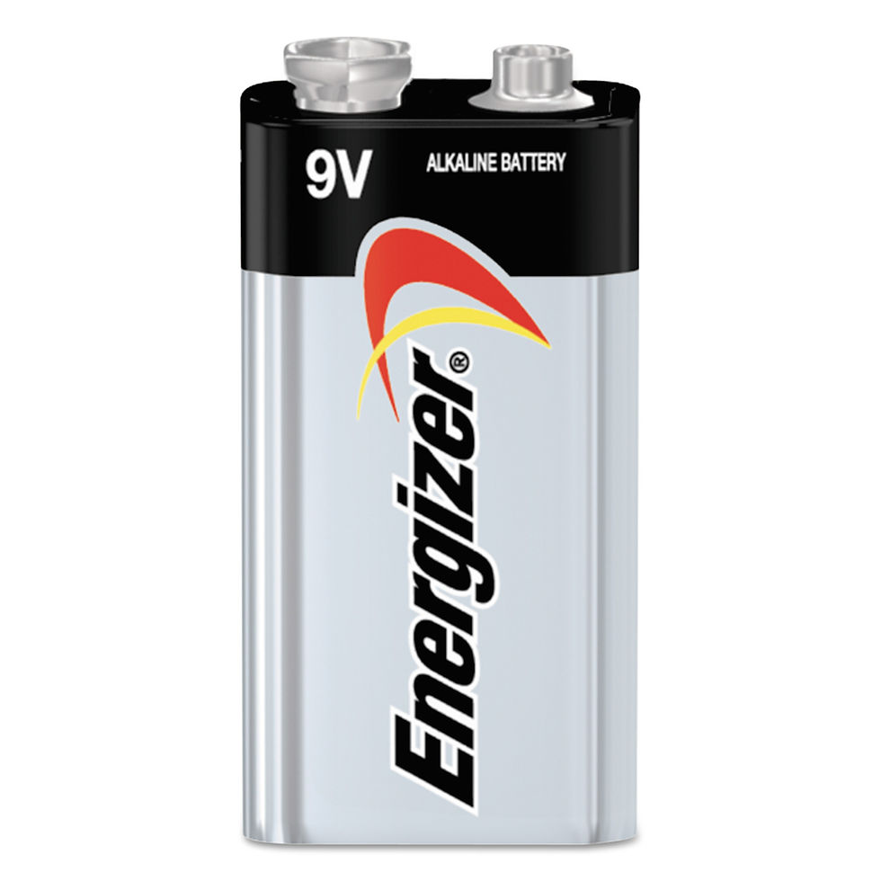 9 Volt Battery : Energizer