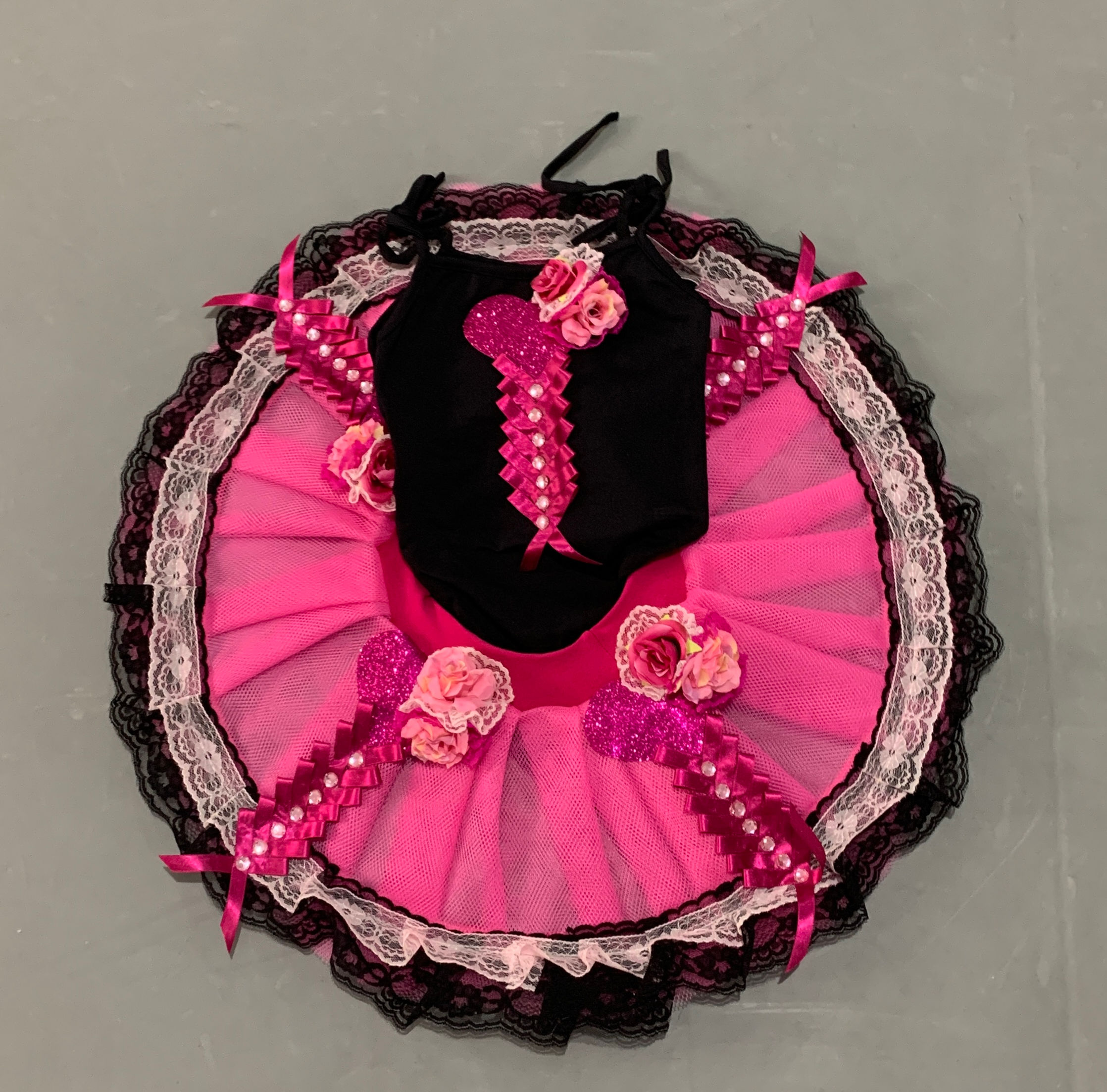 Figurino Infantil Bandeja Pink e Preto