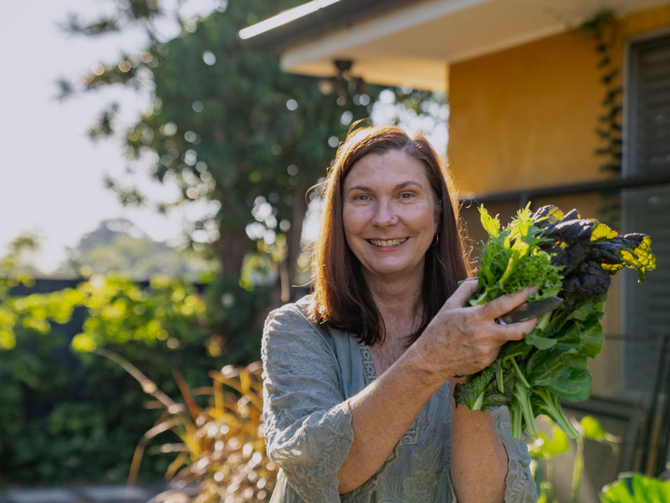 Belle eder with gut healthy foods