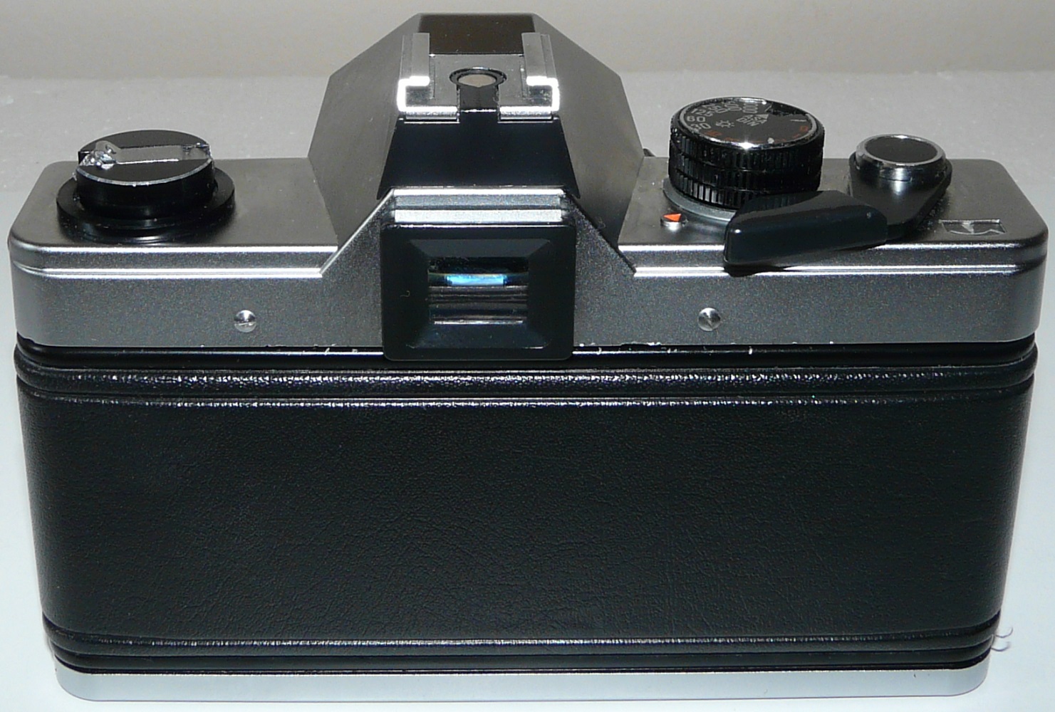 Praktica MTL5B 35mm SLR Film Camera Camera Body Only Spares Or