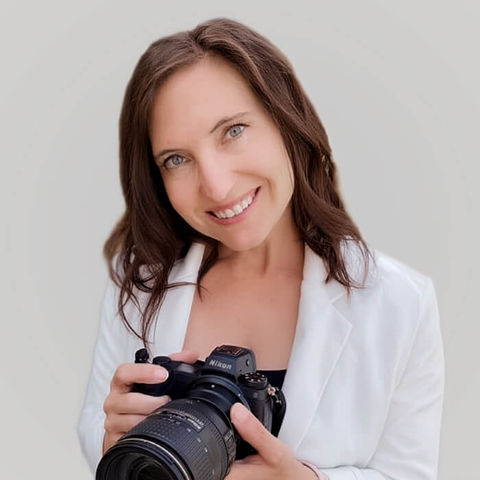 Beth Smith, Photographer at GROW Marketing Agency