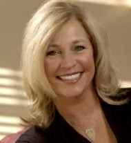 Cosmetic dentist