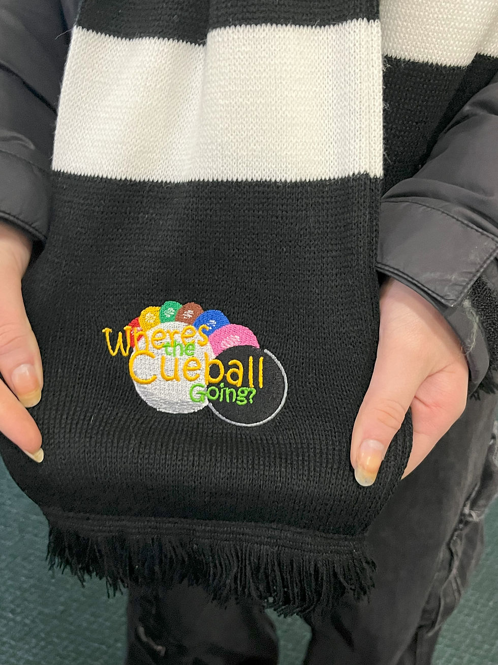 Thumbnail: Premium Embroidered Fashion Scarf