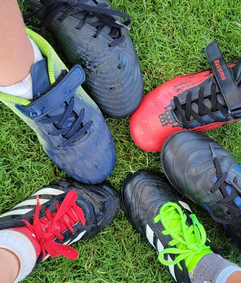 photo vipers cleats.png